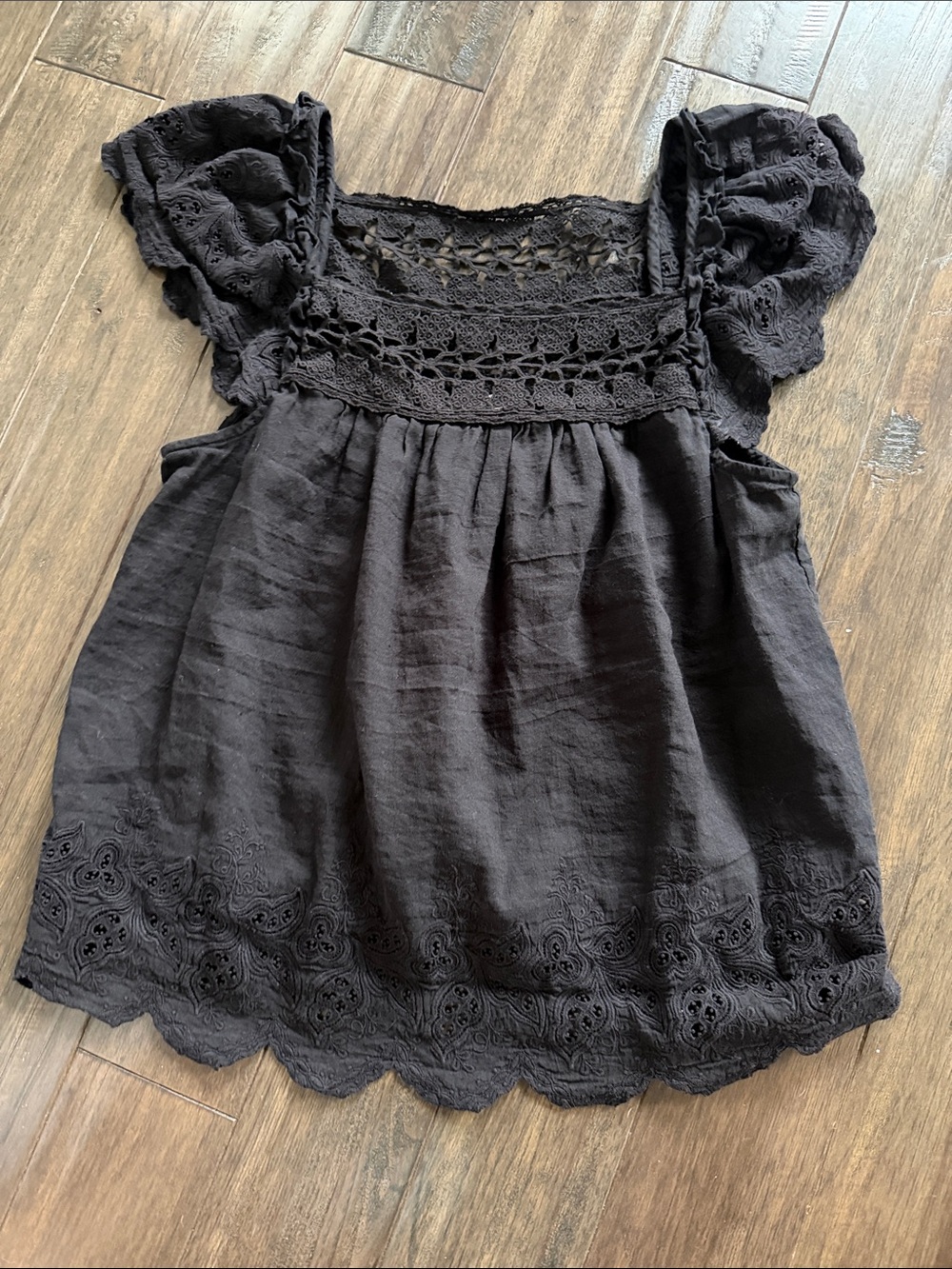 Ulla Johnson Black Eyelet Lace Flutter-Sleeve Top